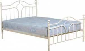 Keswick 4 foot 6 inch Bed in Cream