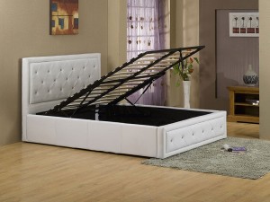 Hollywood Crystal Gas Lift Bed 4'6 White